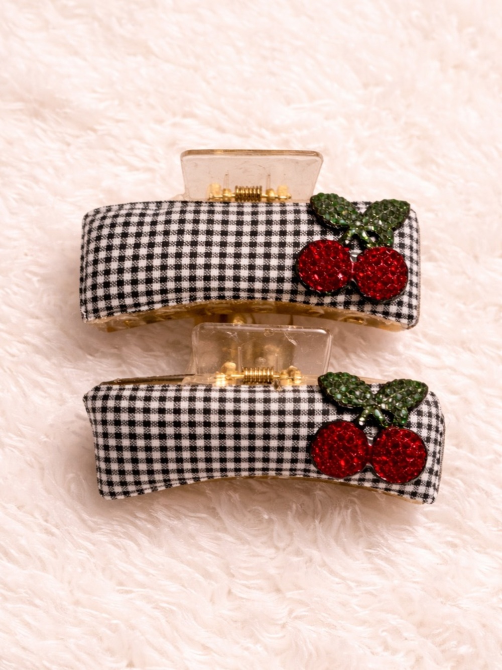 ⭐5for$30Bundle Deal/Mix & Match Items 
Gingham Cherry Rhinestone Hair Claw Pair